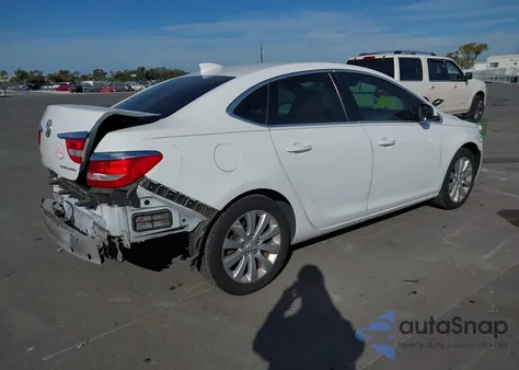 2016 Buick Verano из США, поврежденный, VIN 1G4PP5SK1G4127697